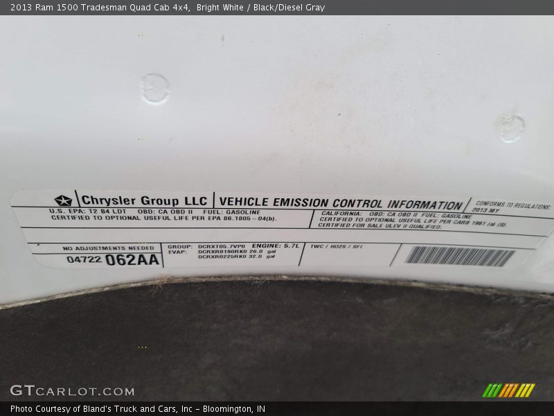 Bright White / Black/Diesel Gray 2013 Ram 1500 Tradesman Quad Cab 4x4