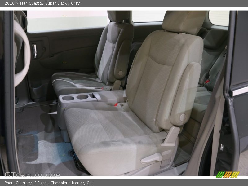 Super Black / Gray 2016 Nissan Quest S