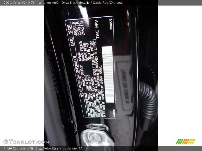 Onyx Black Metallic / Oxide Red/Charcoal 2021 Volvo XC40 T5 Inscription AWD