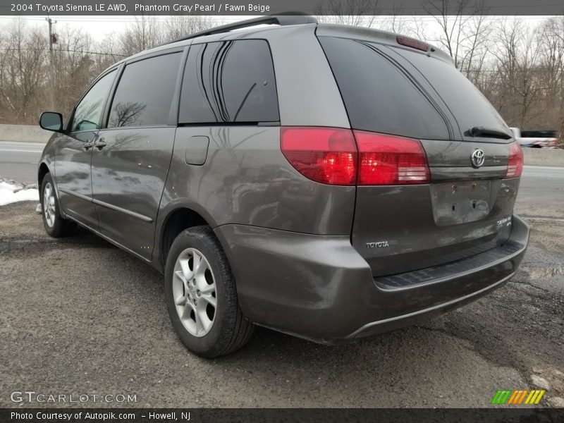 Phantom Gray Pearl / Fawn Beige 2004 Toyota Sienna LE AWD