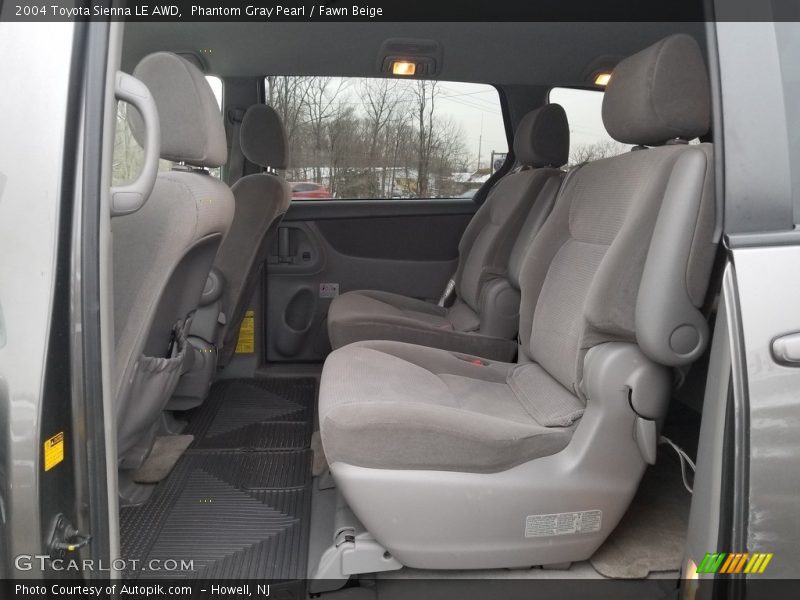 Phantom Gray Pearl / Fawn Beige 2004 Toyota Sienna LE AWD