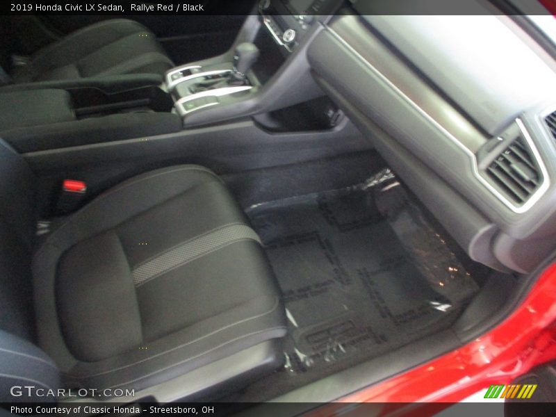 Rallye Red / Black 2019 Honda Civic LX Sedan