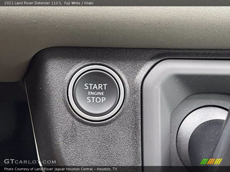 Fuji White / Khaki 2021 Land Rover Defender 110 S