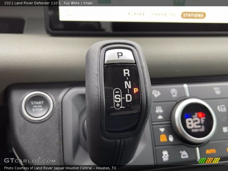 Fuji White / Khaki 2021 Land Rover Defender 110 S