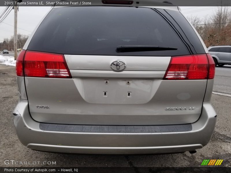 Silver Shadow Pearl / Stone 2005 Toyota Sienna LE