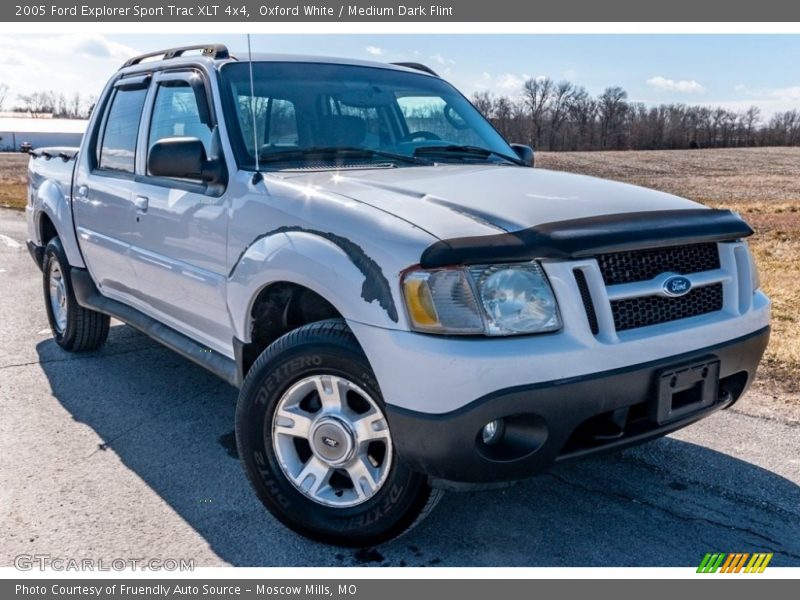 Oxford White / Medium Dark Flint 2005 Ford Explorer Sport Trac XLT 4x4