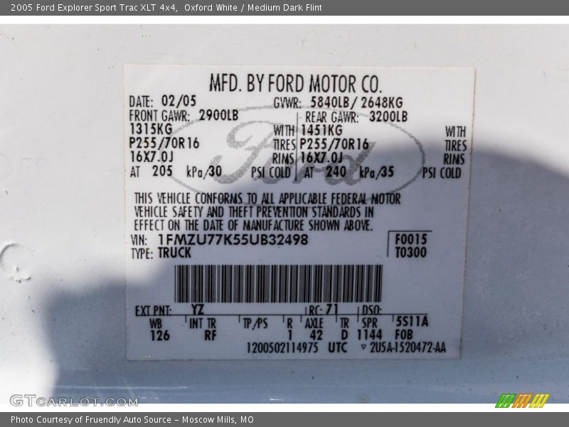 Oxford White / Medium Dark Flint 2005 Ford Explorer Sport Trac XLT 4x4