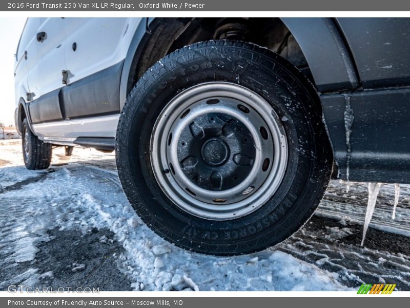 Oxford White / Pewter 2016 Ford Transit 250 Van XL LR Regular