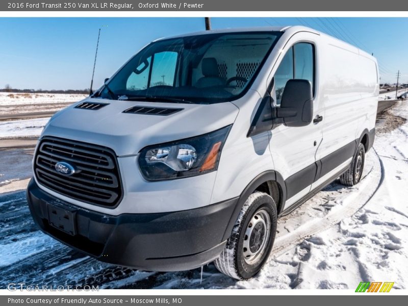 Oxford White / Pewter 2016 Ford Transit 250 Van XL LR Regular