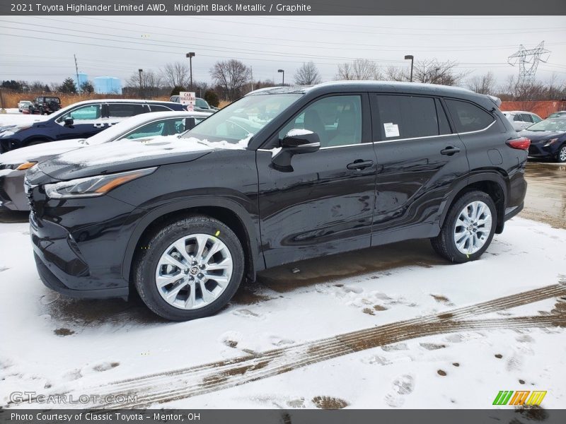 Midnight Black Metallic / Graphite 2021 Toyota Highlander Limited AWD