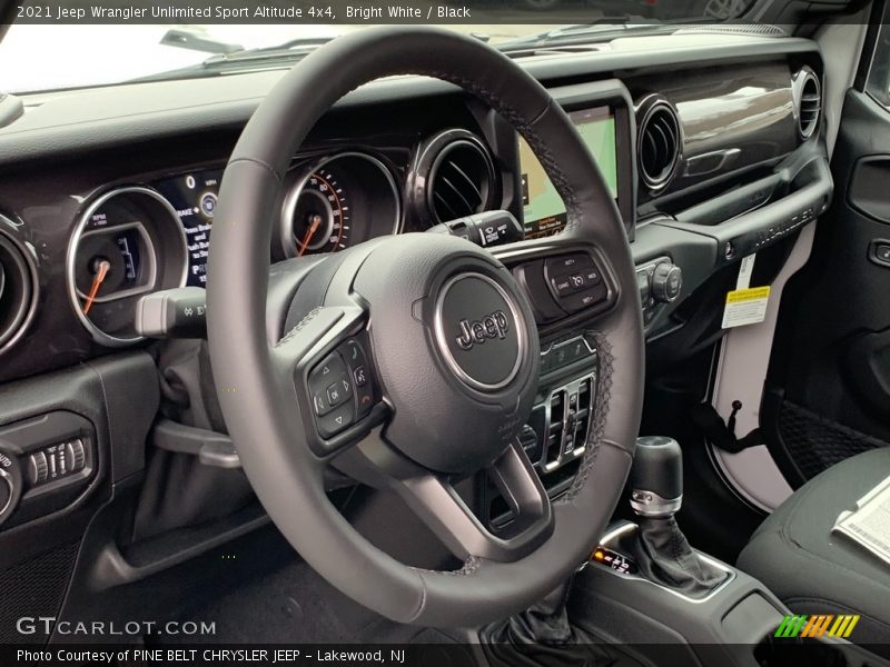 Bright White / Black 2021 Jeep Wrangler Unlimited Sport Altitude 4x4