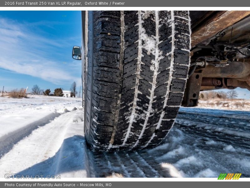 Oxford White / Pewter 2016 Ford Transit 250 Van XL LR Regular