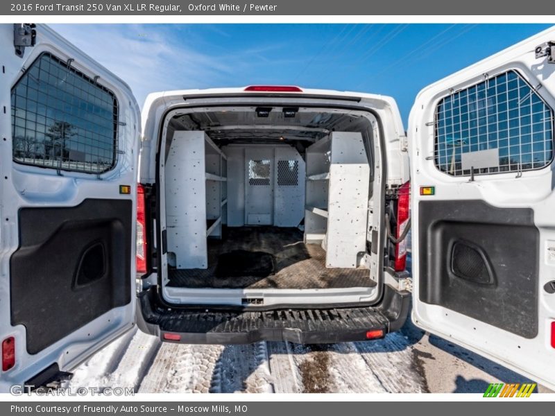 Oxford White / Pewter 2016 Ford Transit 250 Van XL LR Regular