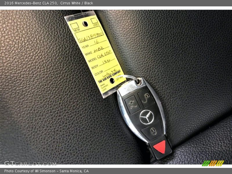 Cirrus White / Black 2016 Mercedes-Benz CLA 250
