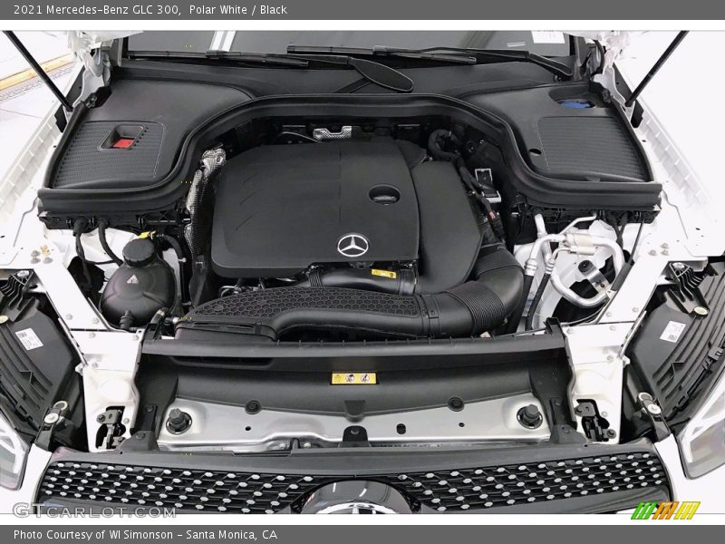 Polar White / Black 2021 Mercedes-Benz GLC 300