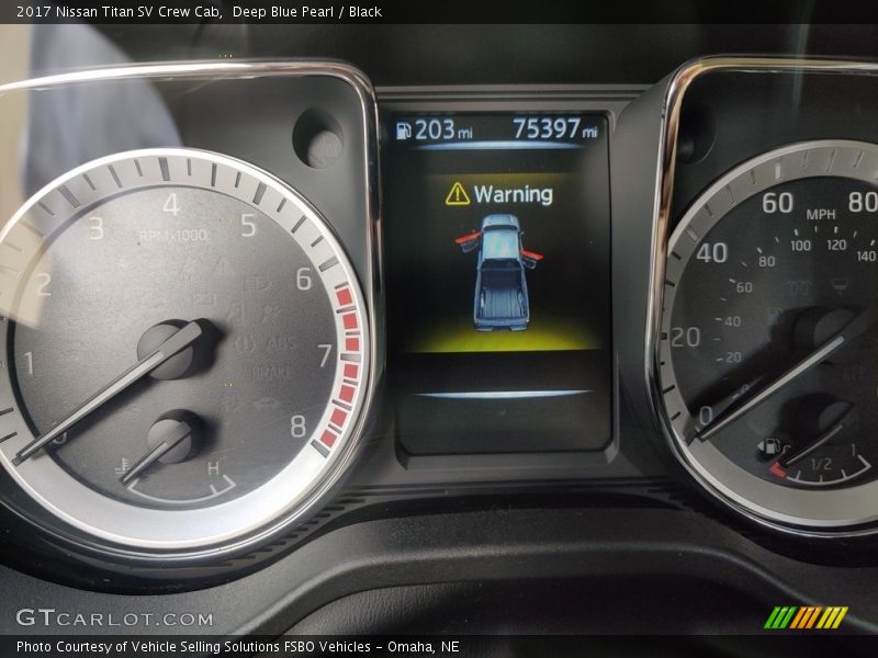 Deep Blue Pearl / Black 2017 Nissan Titan SV Crew Cab