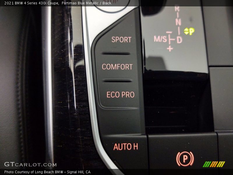 Controls of 2021 4 Series 430i Coupe