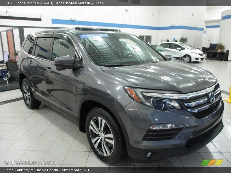 Modern Steel Metallic / Black 2018 Honda Pilot EX-L AWD