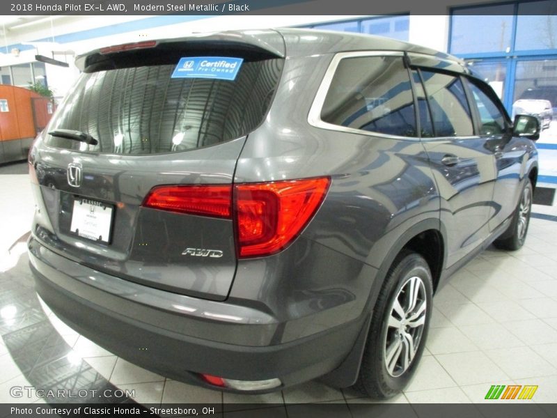 Modern Steel Metallic / Black 2018 Honda Pilot EX-L AWD
