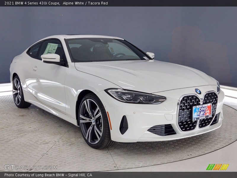 Front 3/4 View of 2021 4 Series 430i Coupe
