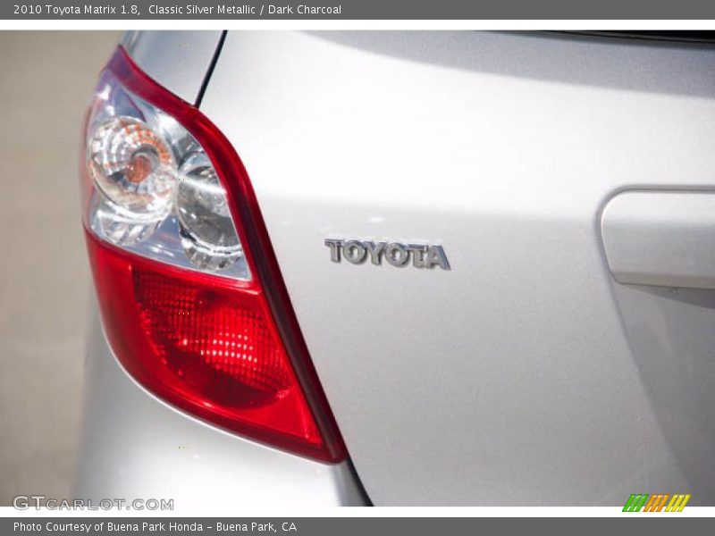 Classic Silver Metallic / Dark Charcoal 2010 Toyota Matrix 1.8