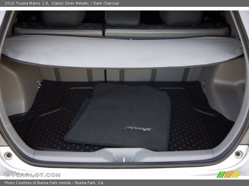 Classic Silver Metallic / Dark Charcoal 2010 Toyota Matrix 1.8