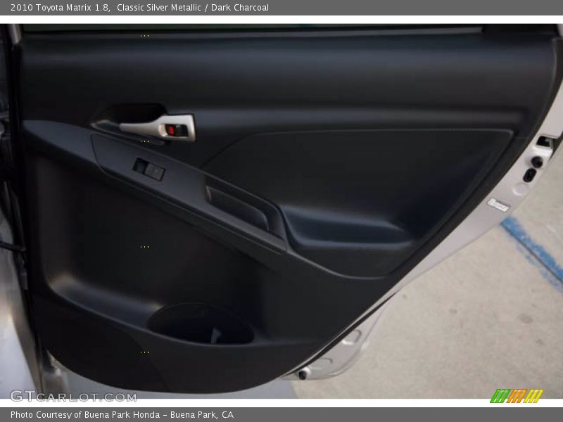 Classic Silver Metallic / Dark Charcoal 2010 Toyota Matrix 1.8
