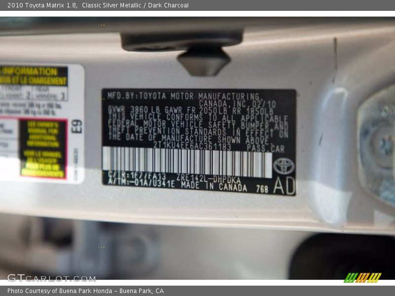 Classic Silver Metallic / Dark Charcoal 2010 Toyota Matrix 1.8