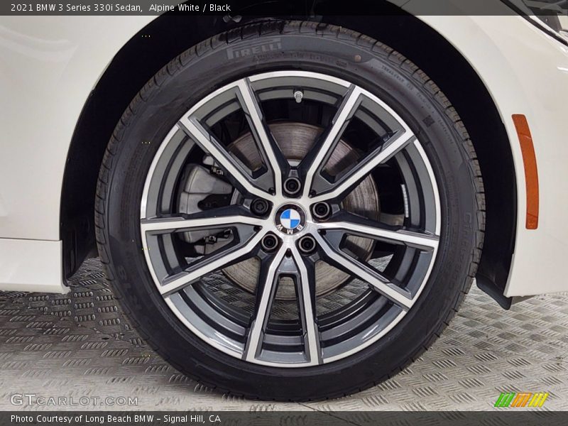 Alpine White / Black 2021 BMW 3 Series 330i Sedan