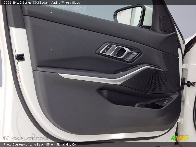 Alpine White / Black 2021 BMW 3 Series 330i Sedan