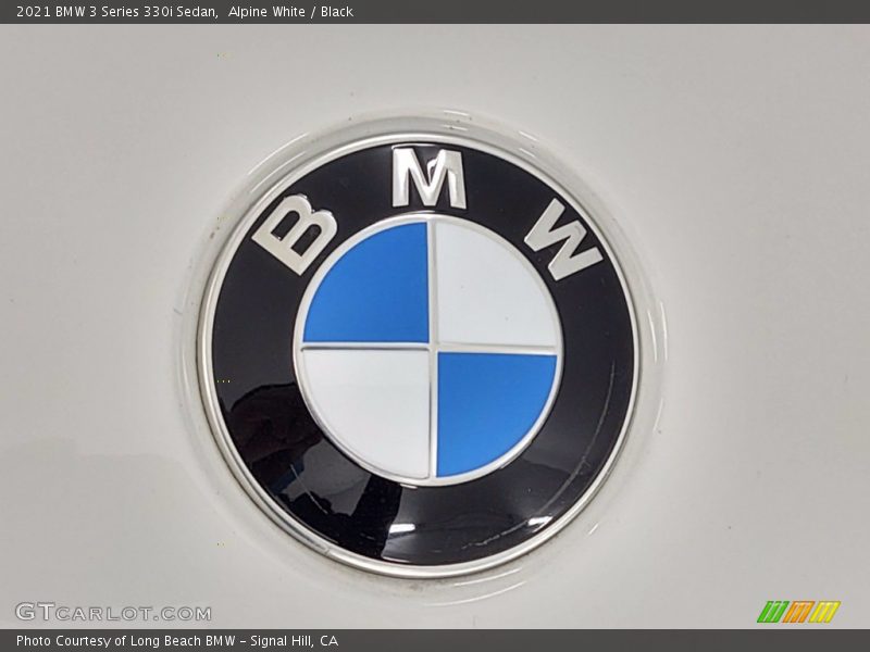 Alpine White / Black 2021 BMW 3 Series 330i Sedan