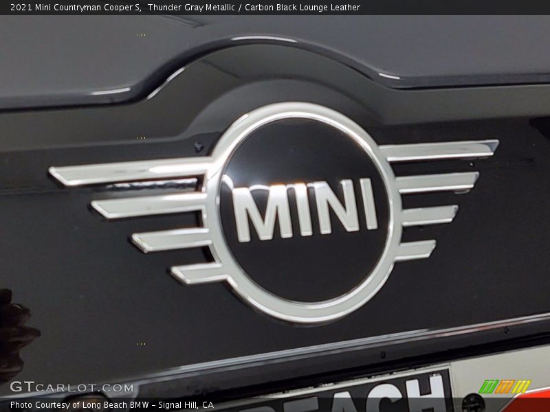 Thunder Gray Metallic / Carbon Black Lounge Leather 2021 Mini Countryman Cooper S