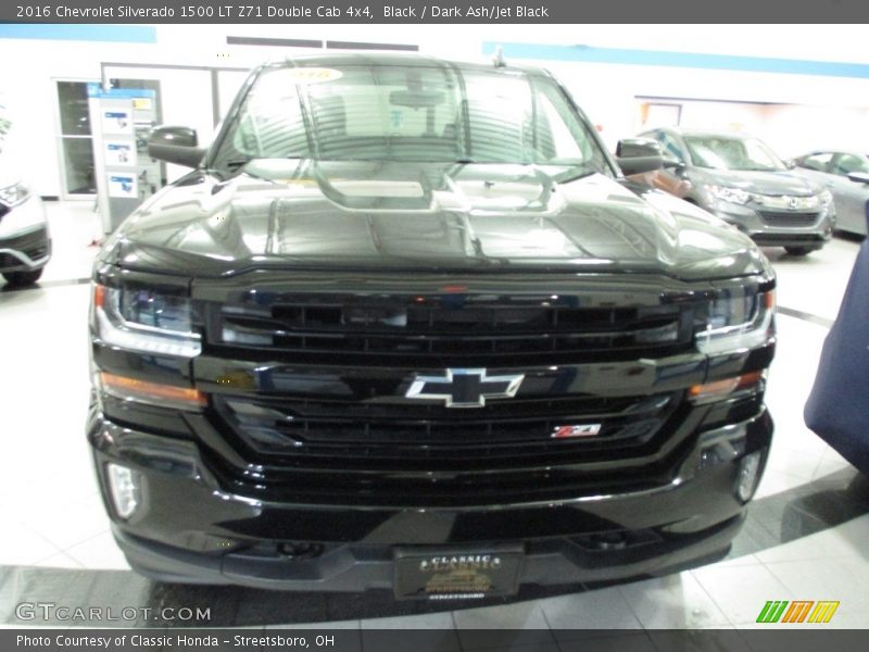 Black / Dark Ash/Jet Black 2016 Chevrolet Silverado 1500 LT Z71 Double Cab 4x4