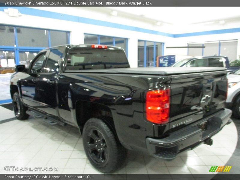 Black / Dark Ash/Jet Black 2016 Chevrolet Silverado 1500 LT Z71 Double Cab 4x4