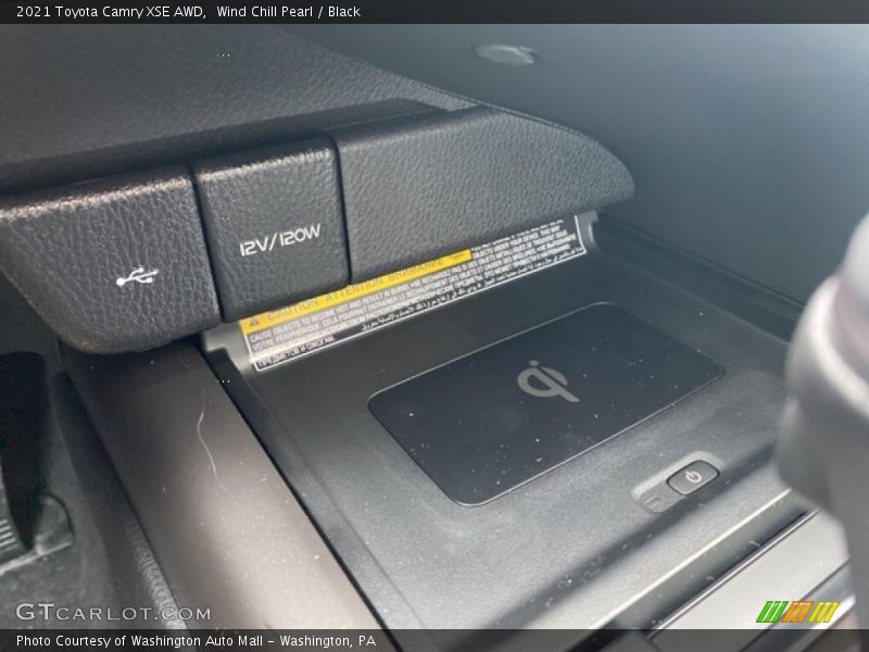Wind Chill Pearl / Black 2021 Toyota Camry XSE AWD