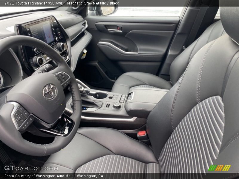 Magnetic Gray Metallic / Black 2021 Toyota Highlander XSE AWD
