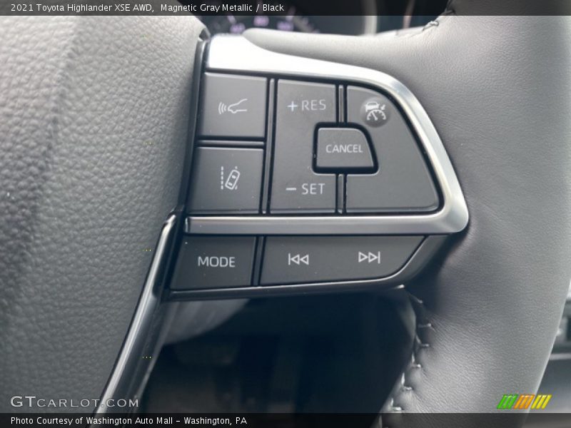 Magnetic Gray Metallic / Black 2021 Toyota Highlander XSE AWD