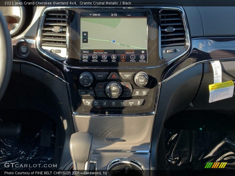 Granite Crystal Metallic / Black 2021 Jeep Grand Cherokee Overland 4x4