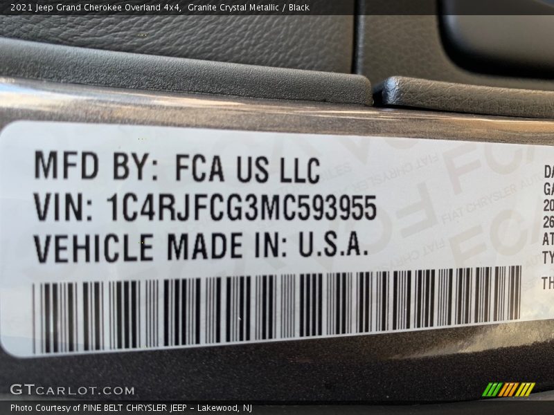 Granite Crystal Metallic / Black 2021 Jeep Grand Cherokee Overland 4x4