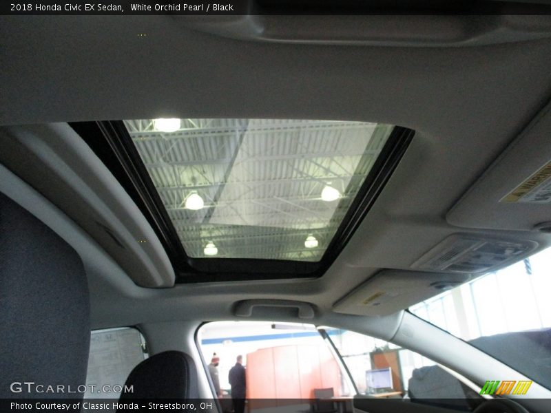 White Orchid Pearl / Black 2018 Honda Civic EX Sedan