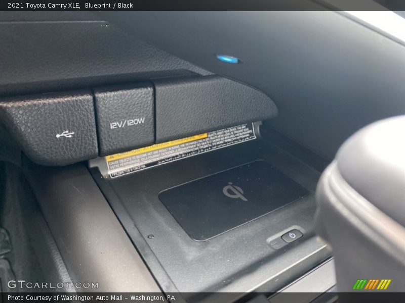 Blueprint / Black 2021 Toyota Camry XLE