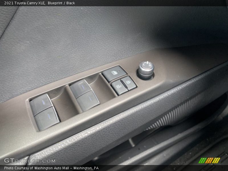 Blueprint / Black 2021 Toyota Camry XLE