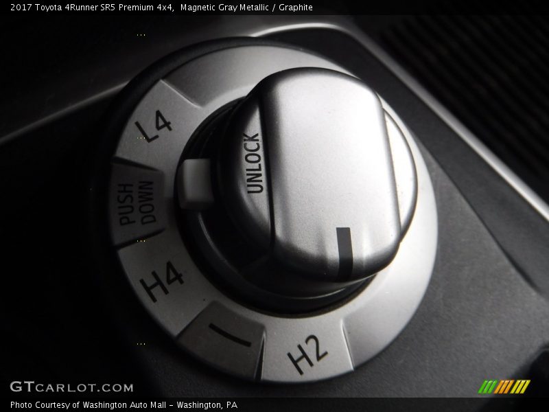Magnetic Gray Metallic / Graphite 2017 Toyota 4Runner SR5 Premium 4x4