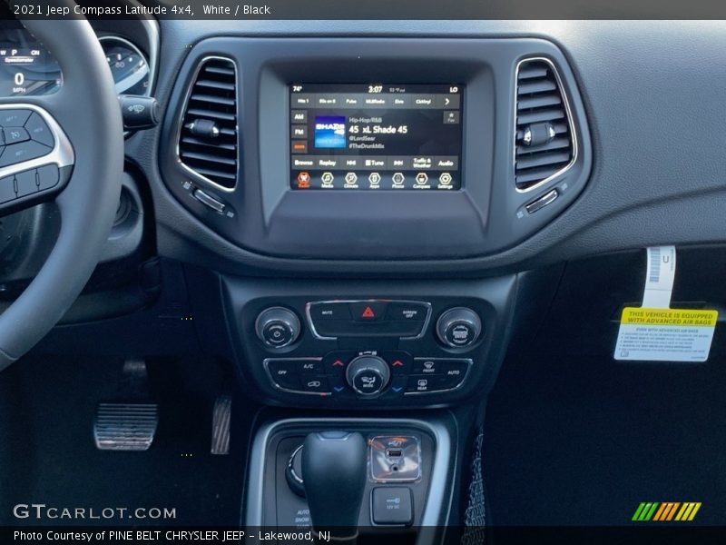 White / Black 2021 Jeep Compass Latitude 4x4