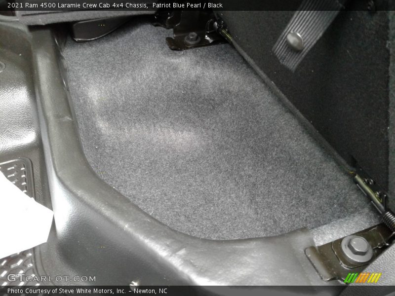 Patriot Blue Pearl / Black 2021 Ram 4500 Laramie Crew Cab 4x4 Chassis