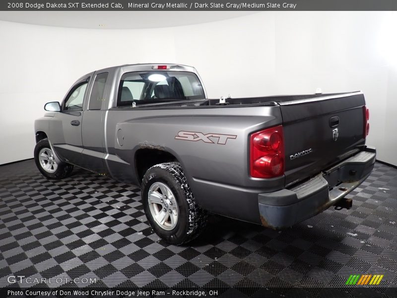 Mineral Gray Metallic / Dark Slate Gray/Medium Slate Gray 2008 Dodge Dakota SXT Extended Cab