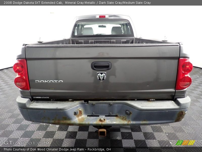 Mineral Gray Metallic / Dark Slate Gray/Medium Slate Gray 2008 Dodge Dakota SXT Extended Cab