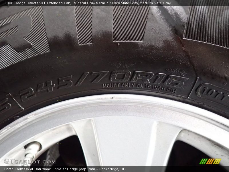 Mineral Gray Metallic / Dark Slate Gray/Medium Slate Gray 2008 Dodge Dakota SXT Extended Cab