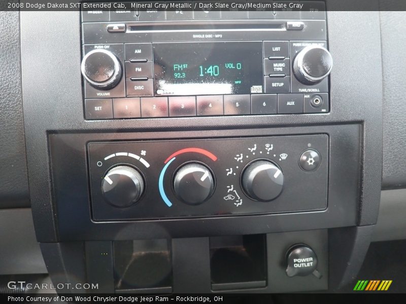Mineral Gray Metallic / Dark Slate Gray/Medium Slate Gray 2008 Dodge Dakota SXT Extended Cab