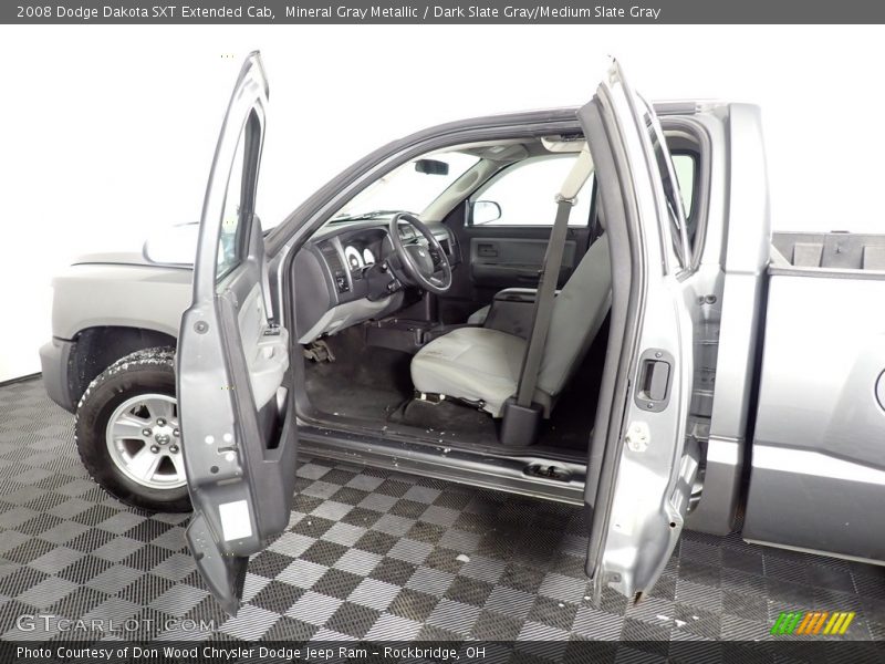 Mineral Gray Metallic / Dark Slate Gray/Medium Slate Gray 2008 Dodge Dakota SXT Extended Cab